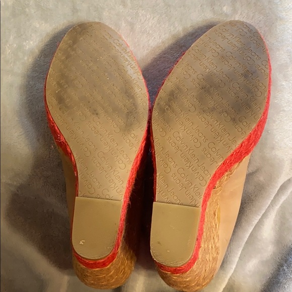 Calvin Klein Jeans Peep Toe Wedges Size 8.5 - Picture 5 of 11